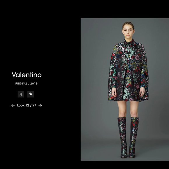 Valentino Runway pre-fall 2015 Silk Floral Mini Skirt | Size 2 - Picture 8 of 8